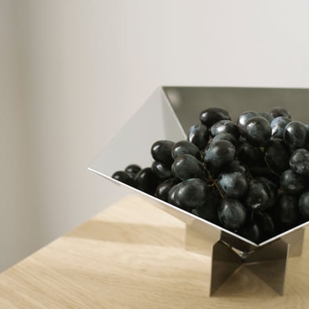 Fem Bowl metal / Ø 23 x H 11 cm - Handmade - Normann Copenhagen