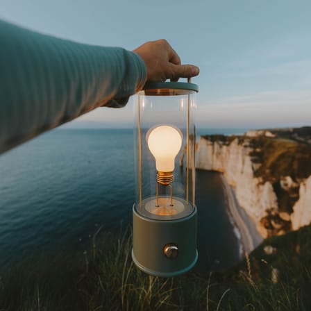 Lampe sans fil rechargeable The Muse 2.0 métal vert / IP44 - TALA