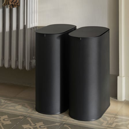 Poubelle Enkel métal noir 19 Litres / L 21 x P 39 x H 50 cm - Ferm Living