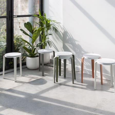 Stappelbarer Hocker Lou metall grau / Recycelter Kunststoff Venezia - H 45 cm - TIPTOE
