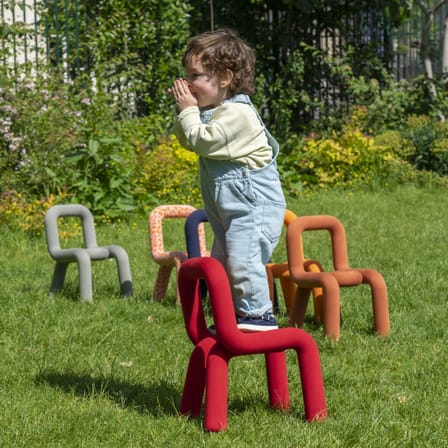 Chaise enfant Mini Bold tissu rouge / Rembourrée - Moustache