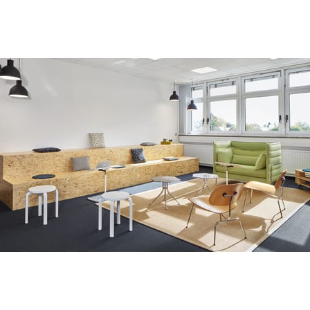 Pupitre NesTable plastique blanc / Table pour ordinateur portable - Plateau inclinable - Vitra