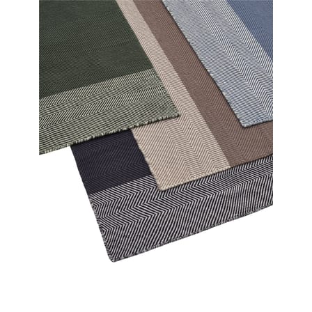 Teppich Varjo textil blau / 200 x 300 cm - handgewebt - Muuto