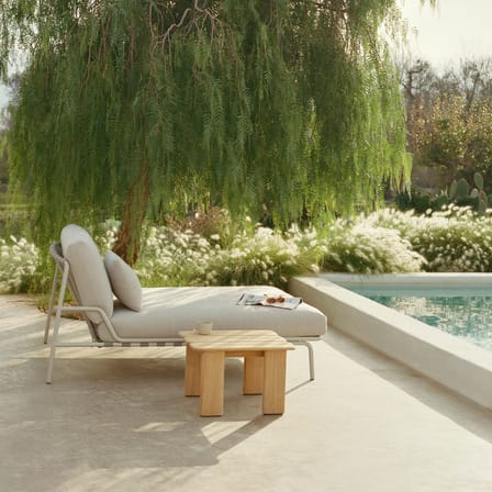 Tavolino Assemble legno naturale / 55 x 55 cm - Muuto