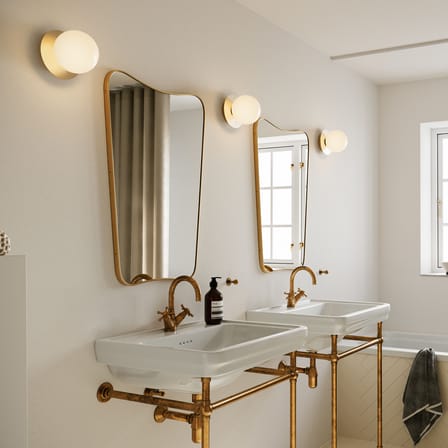 Applique bagno Liila 1 Medium vetro bianco / Plafoniera - Ø 14 cm - NUURA