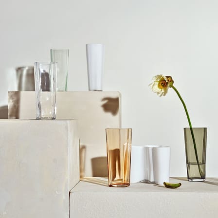 Vase Aalto verre gris / 7 x 7 x H 18 cm - Alvar Aalto, 1936 - Iittala