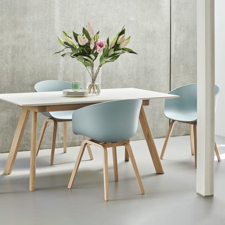  About a chair AAC22 Armchair plastic material blue / Recycled - Hay