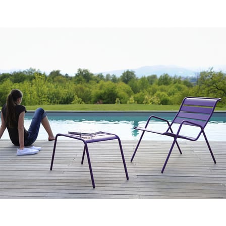 Fauteuil bas Monceau métal bleu / Empilable - Fermob