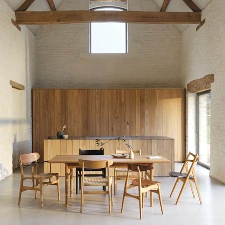 Chaise CH33T chêne huilé FSC / Hans J. Wegner, 1957 - CARL HANSEN & SON