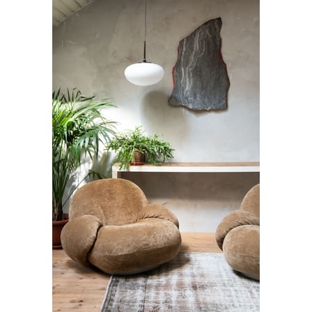 Fauteuil rembourré Pacha - Avec accoudoirs tissu blanc / Pierre Paulin, réédition 1975 - Gubi