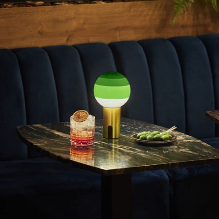 Lampe sans fil rechargeable Dipping Light LED verre vert / H 22.2 cm - Marset
