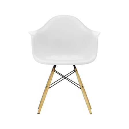 Sessel RE DAW - Eames Plastic Armchair plastikmaterial weiß / (1950) - Beine aus hellem Holz / Recycled - Vitra