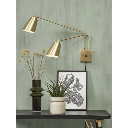 Applique avec prise Bremen métal or / 2 bras orientables - L 135 cm - It's about Romi