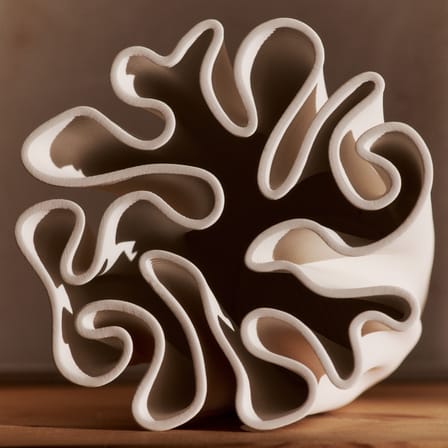 Vase Dedali Medium keramik weiß / Ø 15 x H 18 cm - Ferm Living