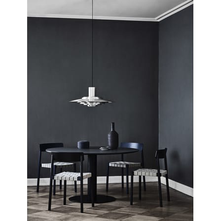 Chaise empilable Betty TK1 tissu bois noir / Sangles en lin - &tradition
