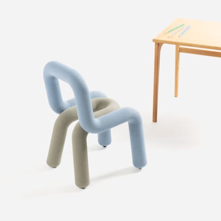Chaise enfant Mini Bold x Milk tissu bleu / Rembourrée - Moustache
