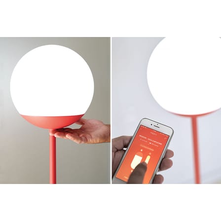 Lampadaire d'extérieur sans fil Mooon! LED / Sphère plastique - H 134 cm - Bluetooth - Fermob