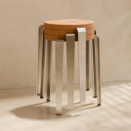 Tabouret empilable Lou Core / H 45 cm - Chêne éco-certifié - TIPTOE