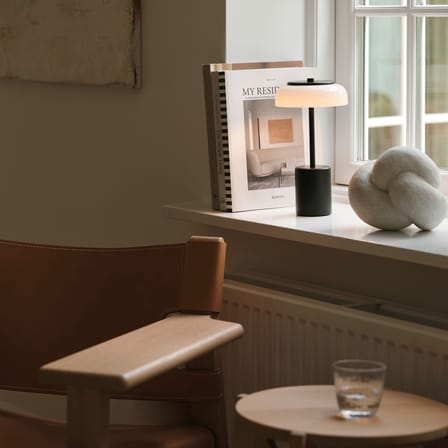 Blossi LED Wireless rechargeable outdoor lamp plastic material black / H 26 cm - NUURA
