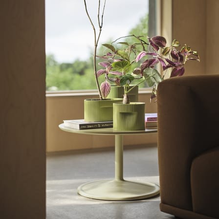 Pot de fleurs Ridge céramique vert / L 18,5 x P 14,5 x H 15,2 cm - Muuto