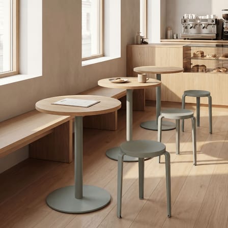 Tabouret empilable Lou Chroma bois vert / Bois éco-certifié - TIPTOE