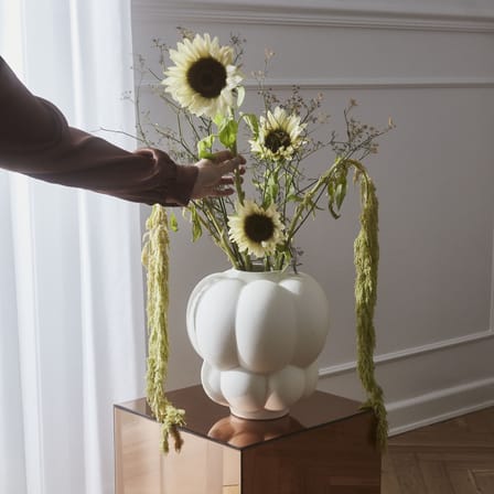 Vase Uva céramique blanc / Ø 26 x H 28 cm - AYTM
