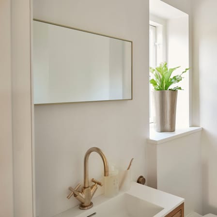 Miroir mural Shine Medium métal jaune / 32 x 55 cm / Seconde vie - HÜBSCH