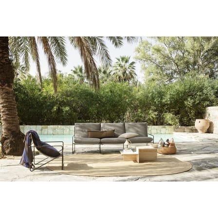 Canapé de jardin 3 places Desert tissu beige pieds noirs / L 233 cm - Ferm Living