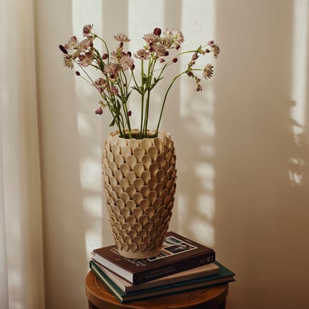 Dorthea Vase ceramic white - BROSTE COPENHAGEN
