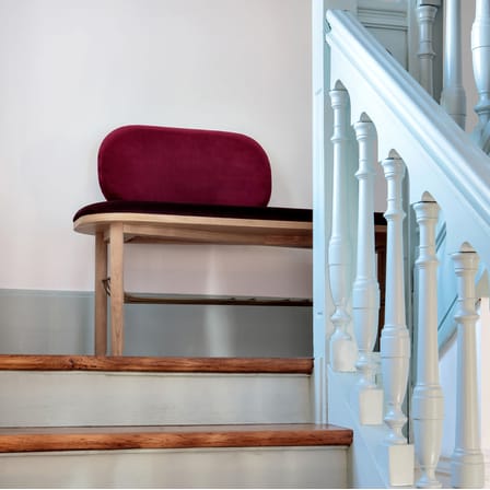 Banc rembourré Eustache tissu bois rouge / L 120 cm - Velours - Hartô