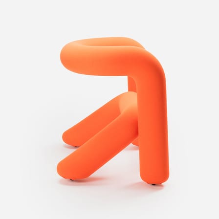Fauteuil rembourré Extra Bold tissu orange / Tissu Kvadrat uni - Big Game, 2009 - Moustache