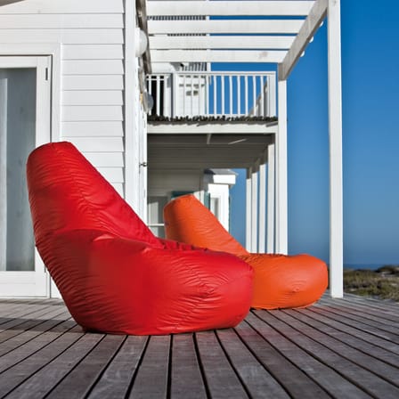 Pouf d'extérieur Sacco Outdoor Medium blanc / 68 x 68 cm - Réédition 1968 - Zanotta
