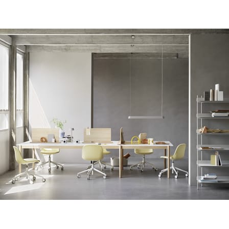 Suspension Linear LED métal noir / L 87,2 cm - Muuto