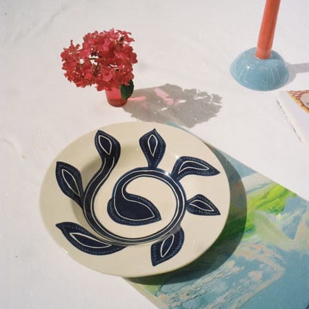 Piatto Patricia ceramica blu / Ø 26 cm - Dipinto a mano - LAETITIA ROUGET