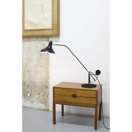 Lampe de table Mantis BS3 métal noir / Schottlander - H 84 cm - Réédition 1951 - DCW éditions