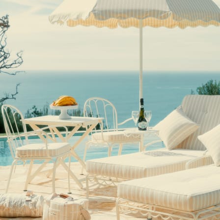 Stapelbarer Stuhl Al Fresco metall beige / Inklusive Kissen - BUSINESS & PLEASURE