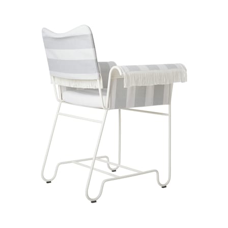 Fauteuil rembourré Tropique tissu gris / Avec franges - Matégot, réédition 50' - Gubi