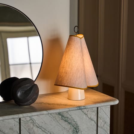 Lampe sans fil rechargeable Hornbæk LED toile beige - Gubi