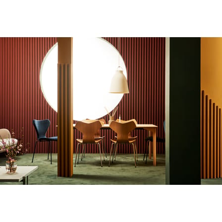 Chaise empilable Grand Prix bois naturel / Arne Jacobsen, 1957 - Fritz Hansen