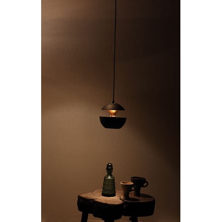 Suspension Here Comes The Sun métal noir / Ø 35 cm - Réédition 1970 - DCW éditions