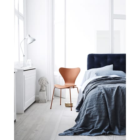Chaise empilable Série 7 bois noir / Frêne teinté - Arne Jacobsen, 1955 - Fritz Hansen