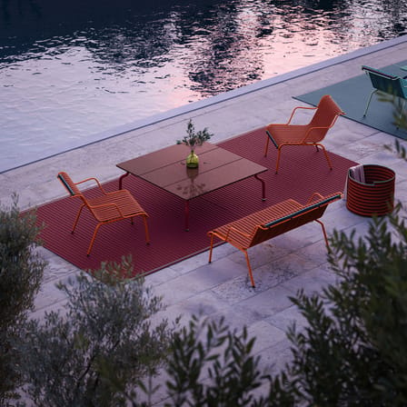 Fauteuil lounge empilable South métal bleu ciel / Konstantin Grcic, 2023 - Magis