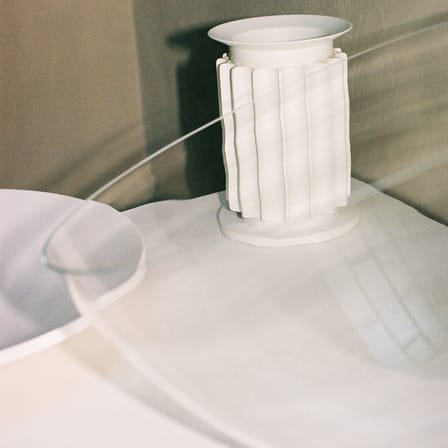 Lampe de table Taccia LED Small verre blanc / H 48 cm - Castiglioni, 1962 - Flos