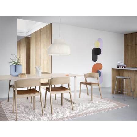 Cover Armchair natural wood - Muuto