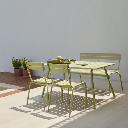 Table rectangulaire Luxembourg métal orange / 143 x 80 cm (6 personnes)  - Trou parasol - Fermob