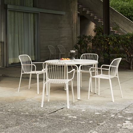 Fauteuil de repas Thorvald SC95 métal blanc - &tradition