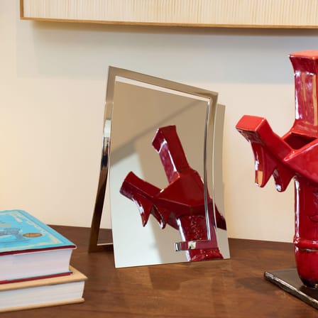 Qua A4 Free standing mirror metal mirror / L 25.5 x H 33.2 cm - BANG