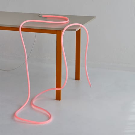 Guirlande lumineuse Flex Tube LED plastique rouge / 5 mètres - Néon LED flexible - STUDIO ABOUT