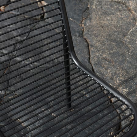 Stapelbarer Stuhl Vig metall schwarz - Normann Copenhagen