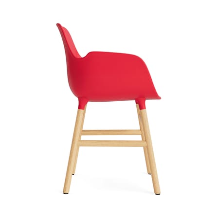 Fauteuil Form plastique rouge / Pieds chêne - Normann Copenhagen